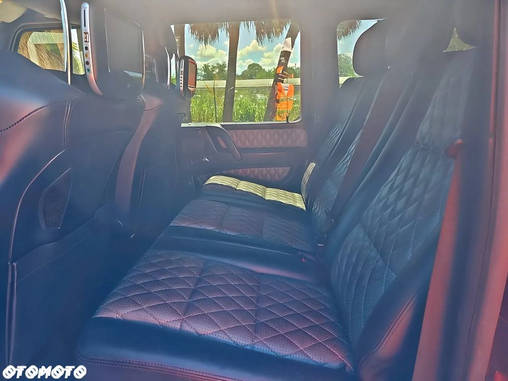 Mercedes-Benz Klasa G 63 AMG AMG SPEEDSHIFT 7G-TRONIC - 11
