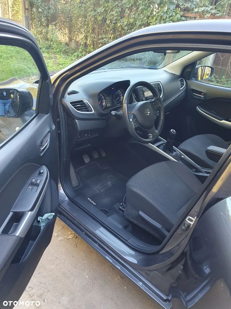 Suzuki Baleno 1.2 Premium - 10