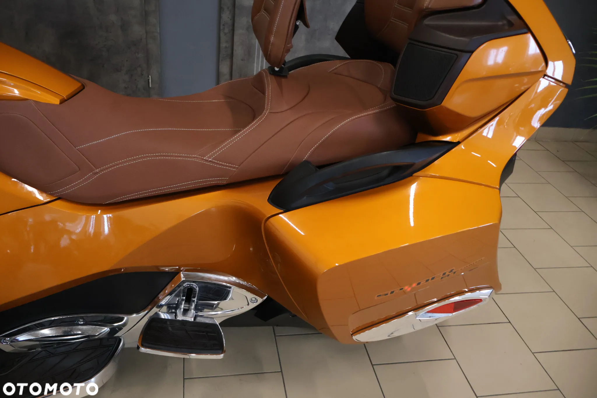 Can-Am Spyder - 35