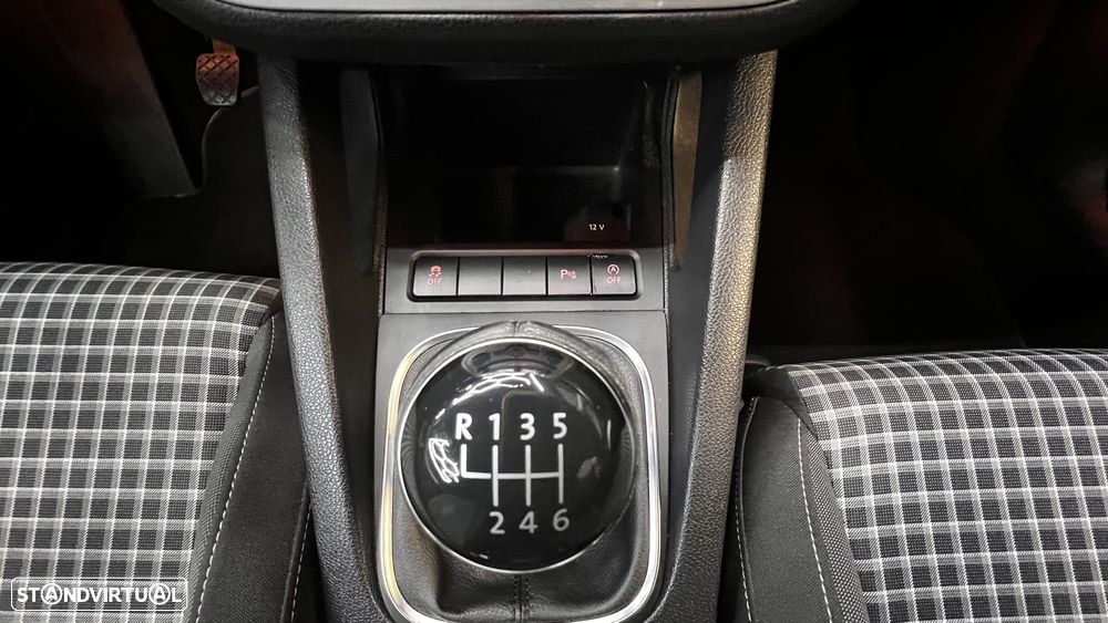 VW Scirocco 2.0 TDI Sport - 49