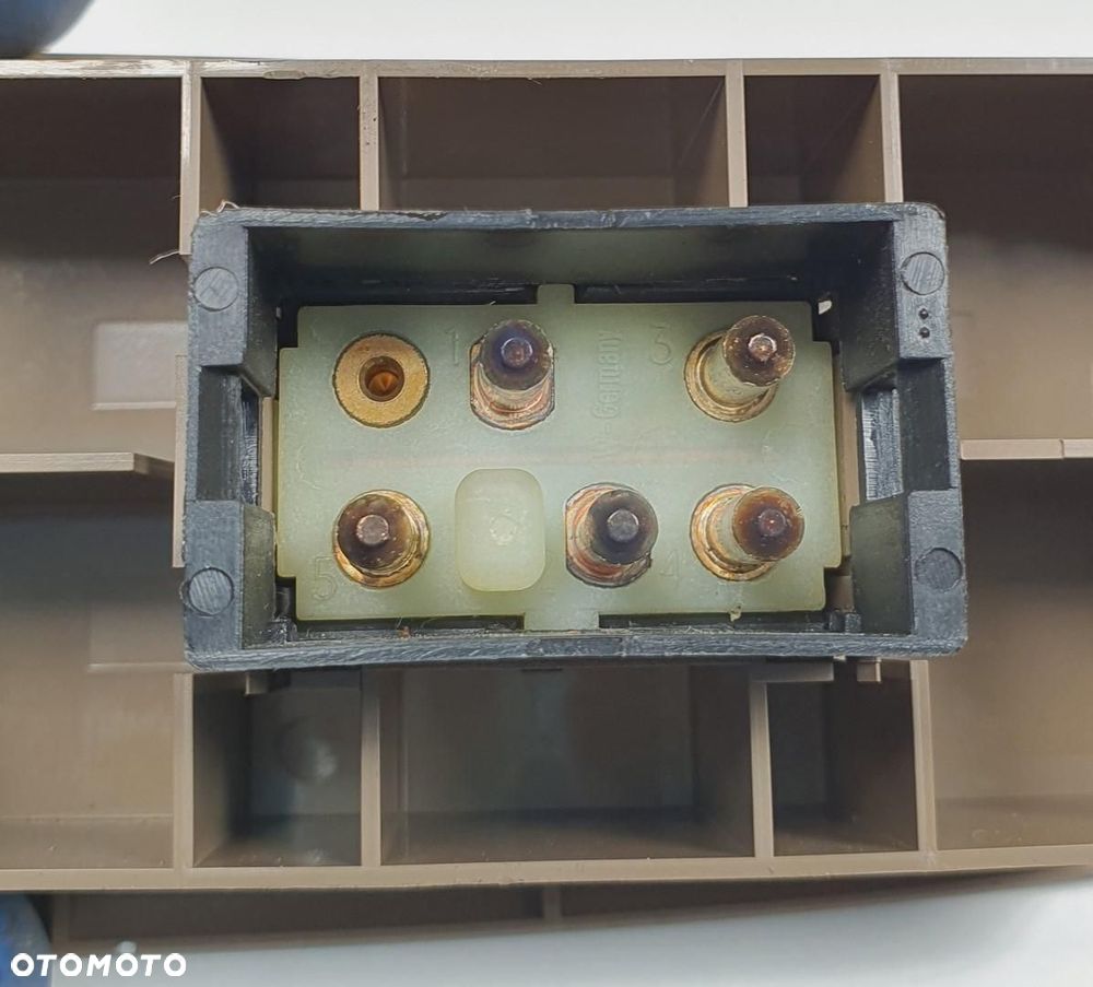 PANEL SZYBY PRAWY PRZÓD VOLVO V90 I 03458057 EURO - 3