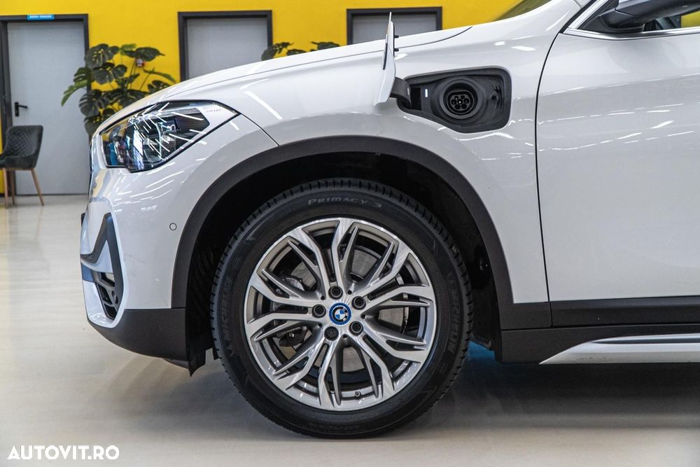 BMW X1 xDrive25e Sport Line - 41