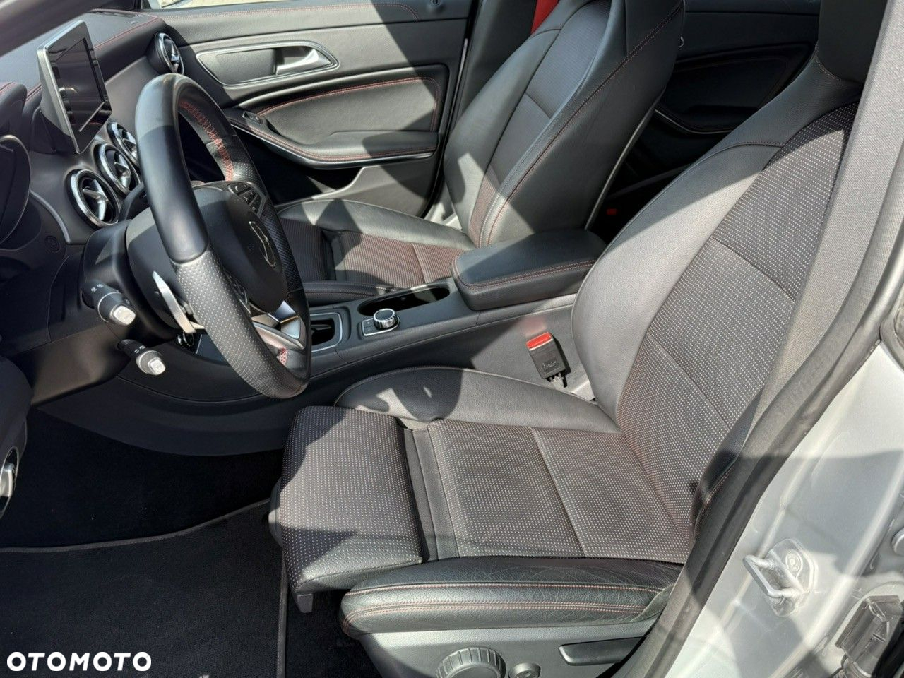 Mercedes-Benz CLA 220 (CDI) d 7G-DCT AMG Line - 24