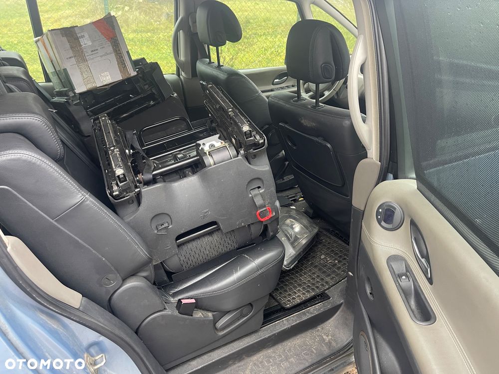 Renault Espace 2.0 Initiale - 9