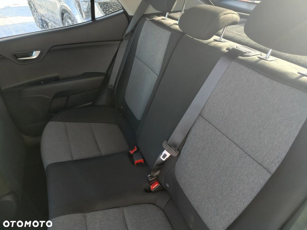 Kia Stonic 1.0 T-GDI L Business Line DCT - 16