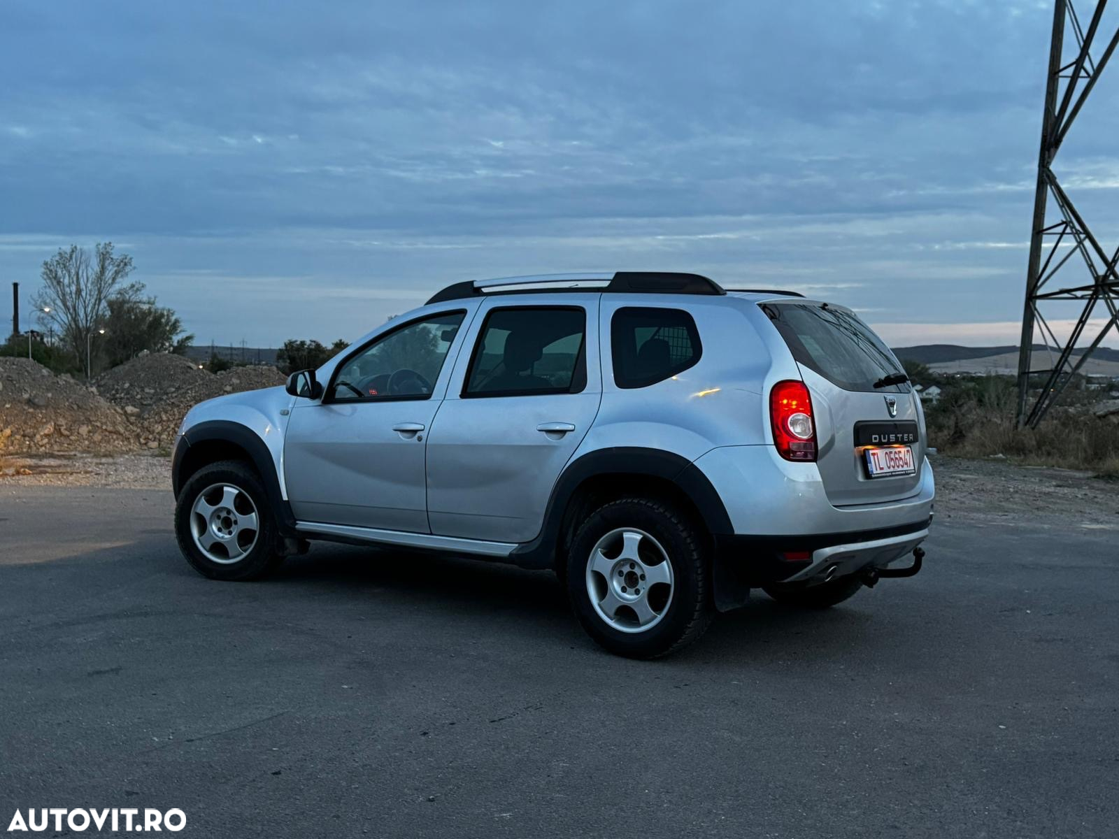 Dacia Duster 1.5 dCi 4x4 Prestige - 2