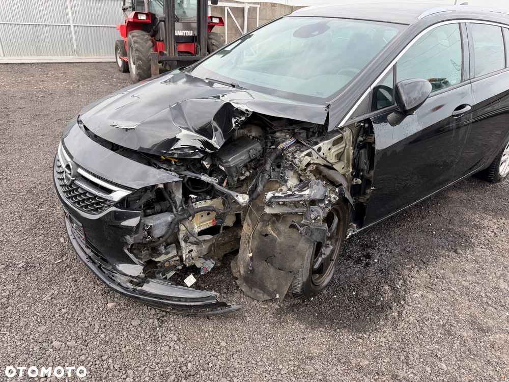 Opel Astra 1.4 T GPF Dynamic - 25