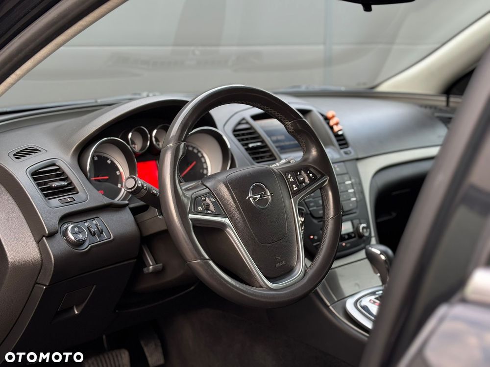 Opel Insignia 2.0 CDTI Automatik 150 Jahre - 32