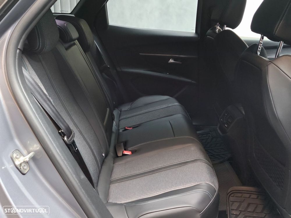 Peugeot 3008 1.6 Hybrid Allure Pack e-EAT8 - 19