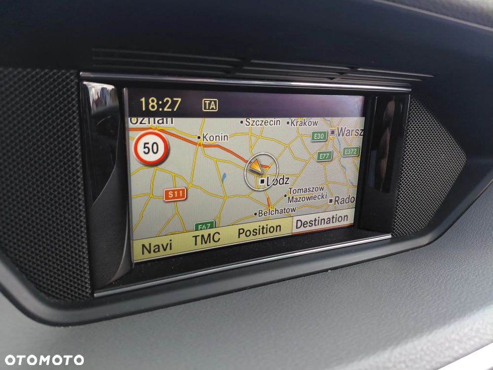 Mercedes-Benz Klasa E 300 CDI DPF BlueEFFICIENCY 7G-TRONIC Elegance - 23