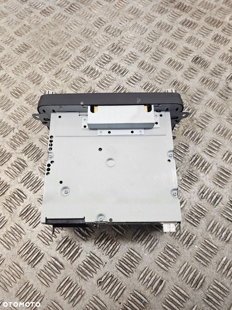 radioodtwarzacz radio vw golf vi passta b7 3c8035195f - 4