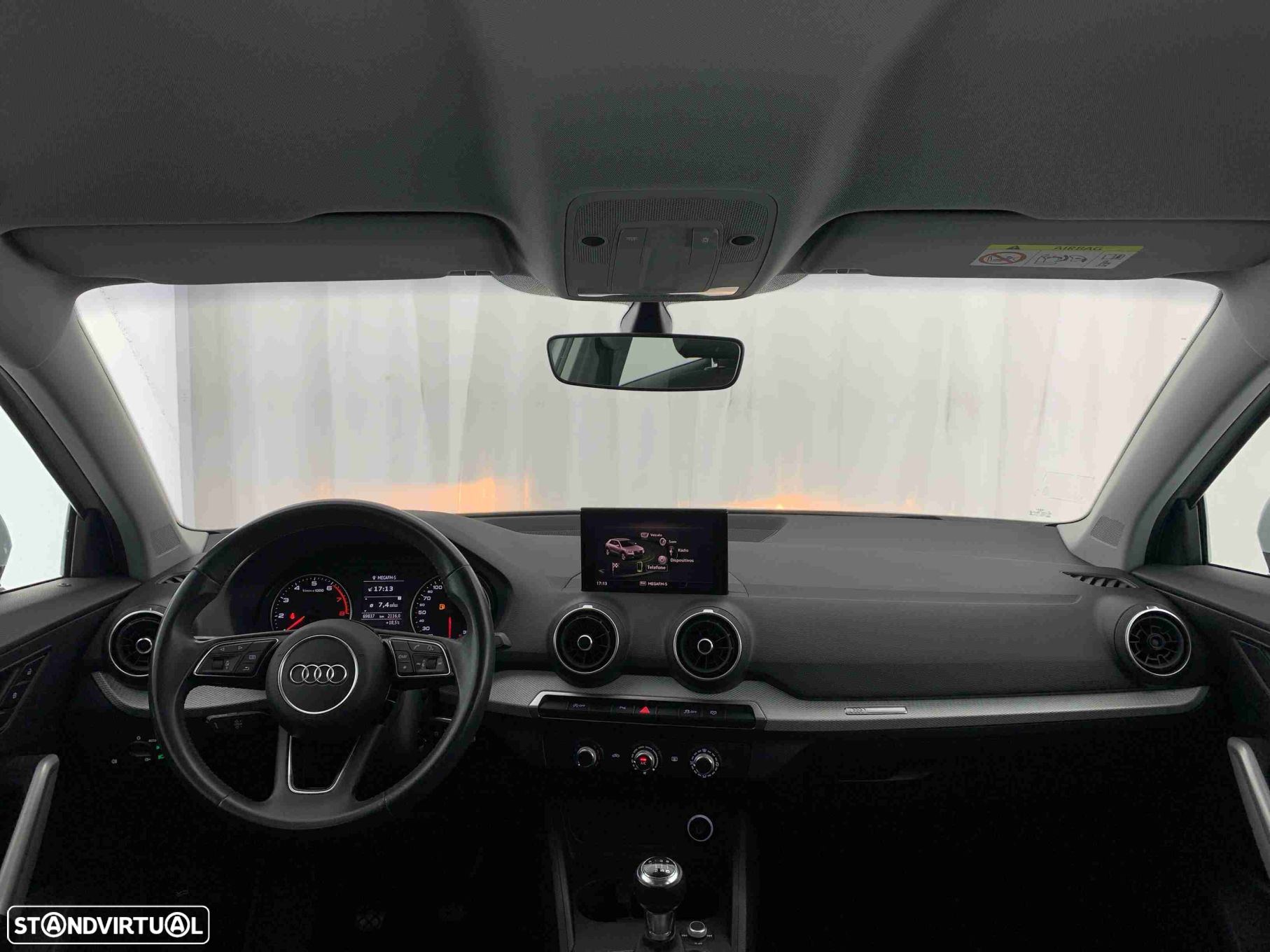 Audi Q2 30 TFSI - 8