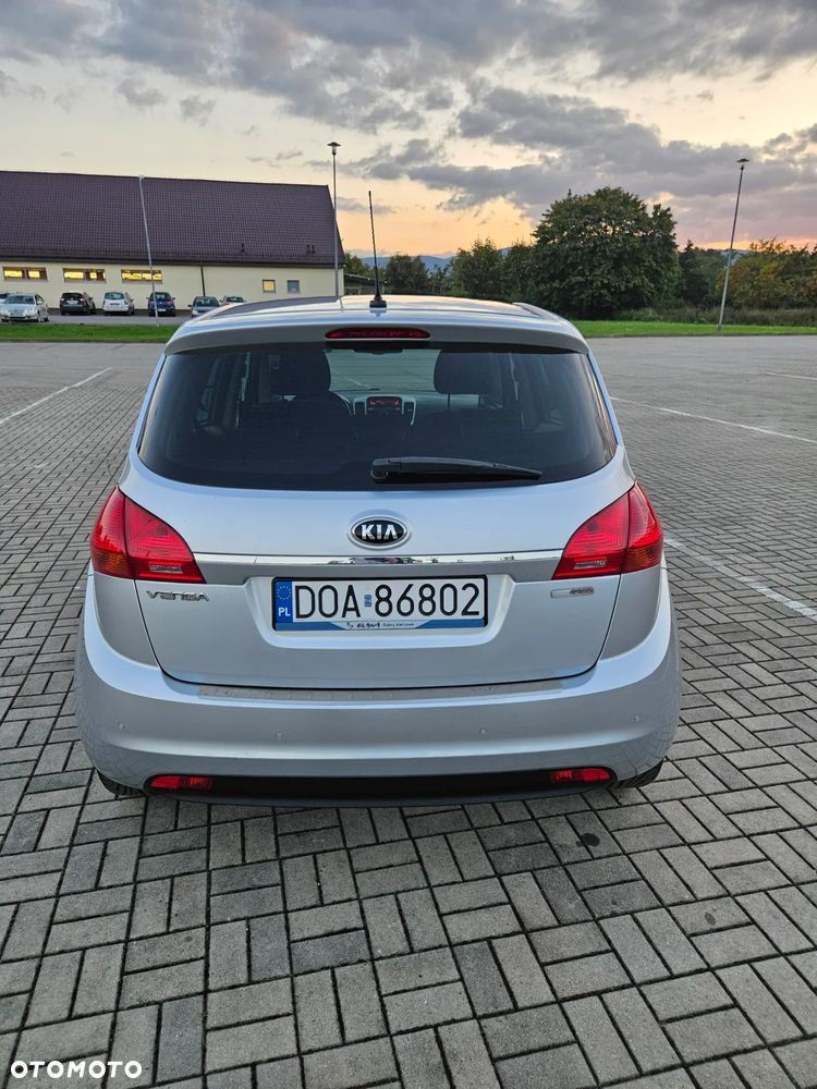 Kia Venga 1.6 CRDi L - 6