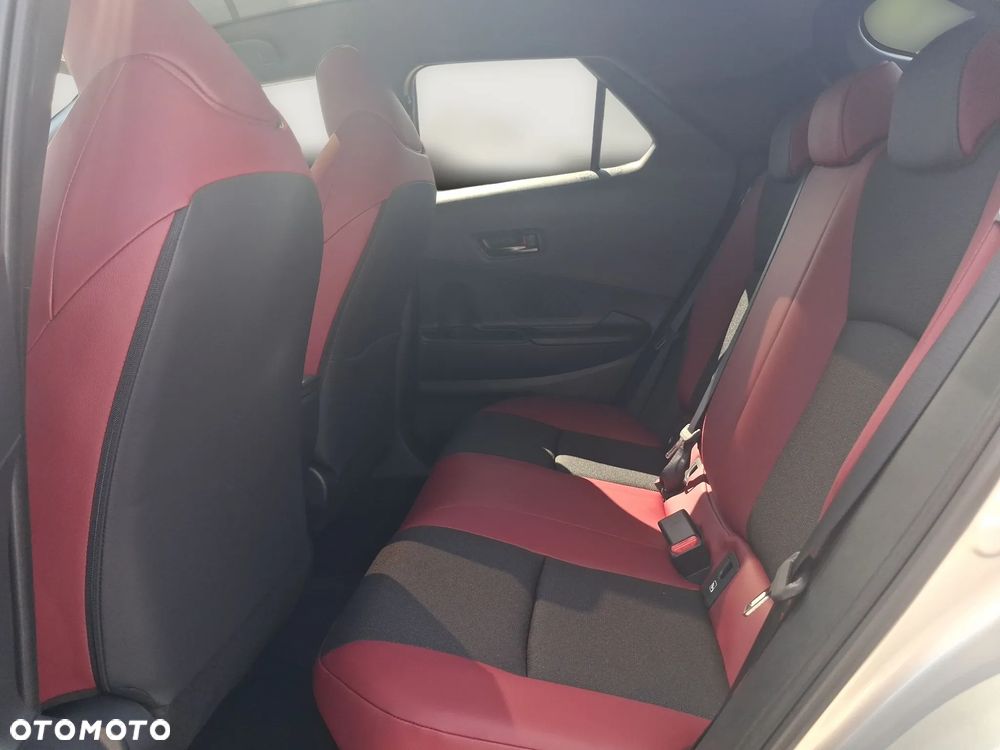 Toyota C-HR 2.0 PHEV Dynamic Force Tokyo Edition - 11