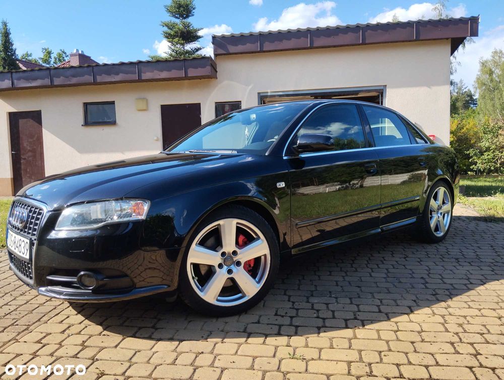 Audi A4 Limousine - 3