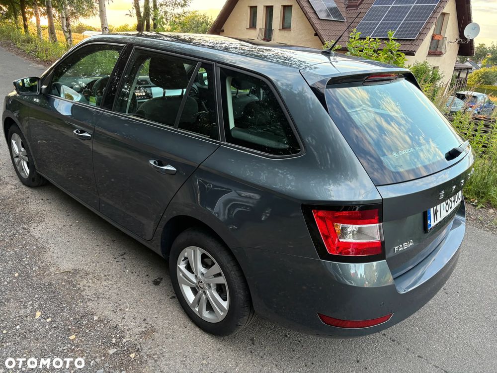 Skoda Fabia 1.0 TSI Ambition - 10