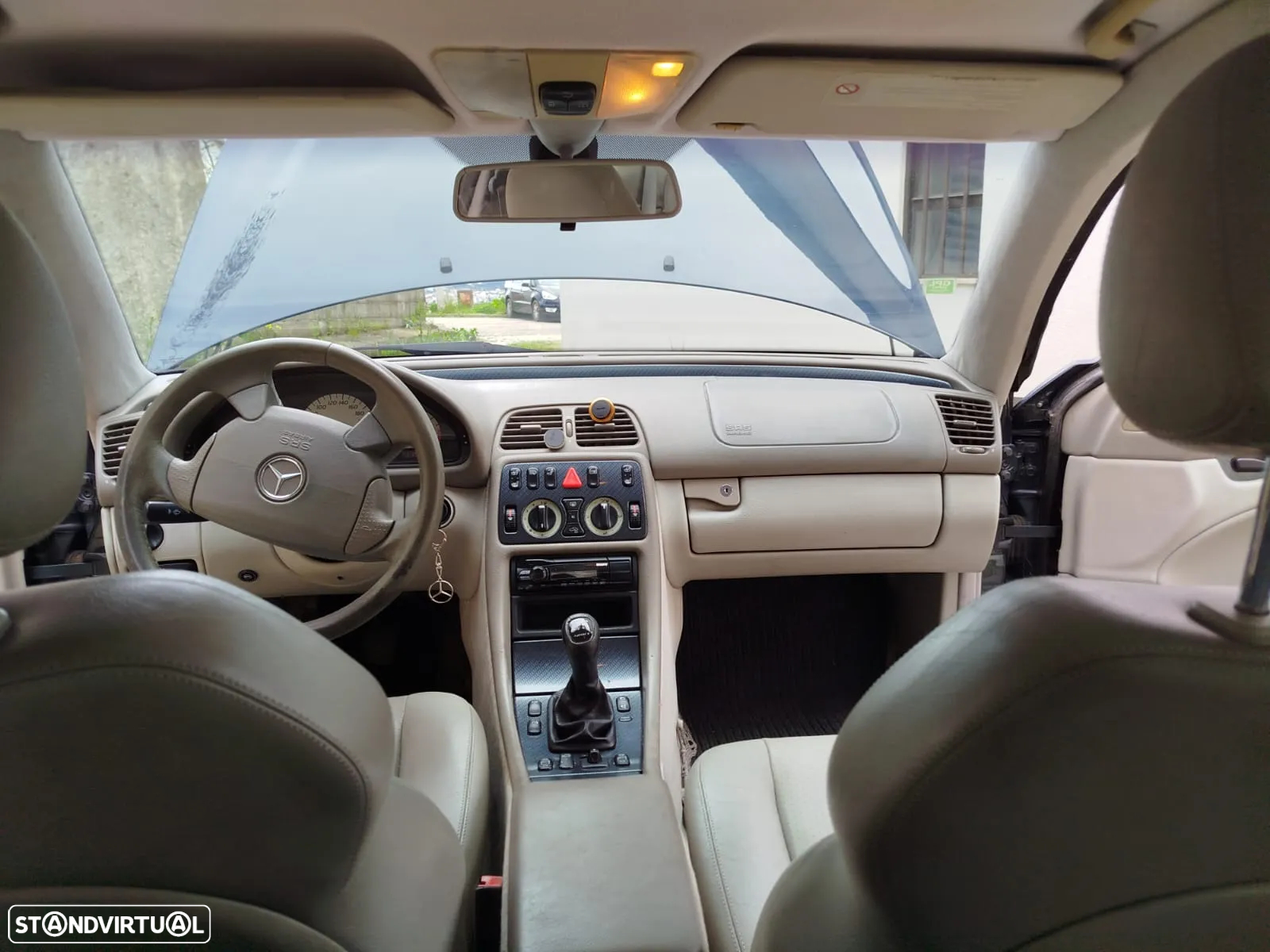 Mercedes-Benz CLK 230 - 11