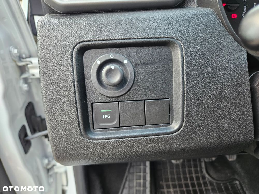 Dacia Duster 1.0 TCe Comfort - 28