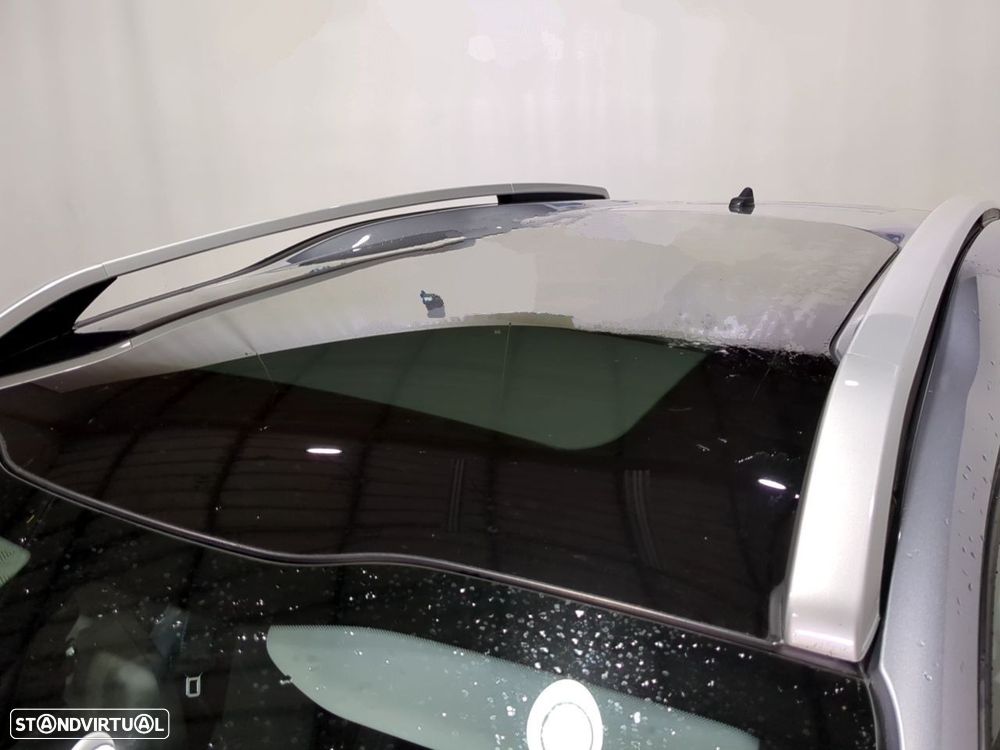 Peugeot 2008 1.2 PureTech Allure EAT6 - 10