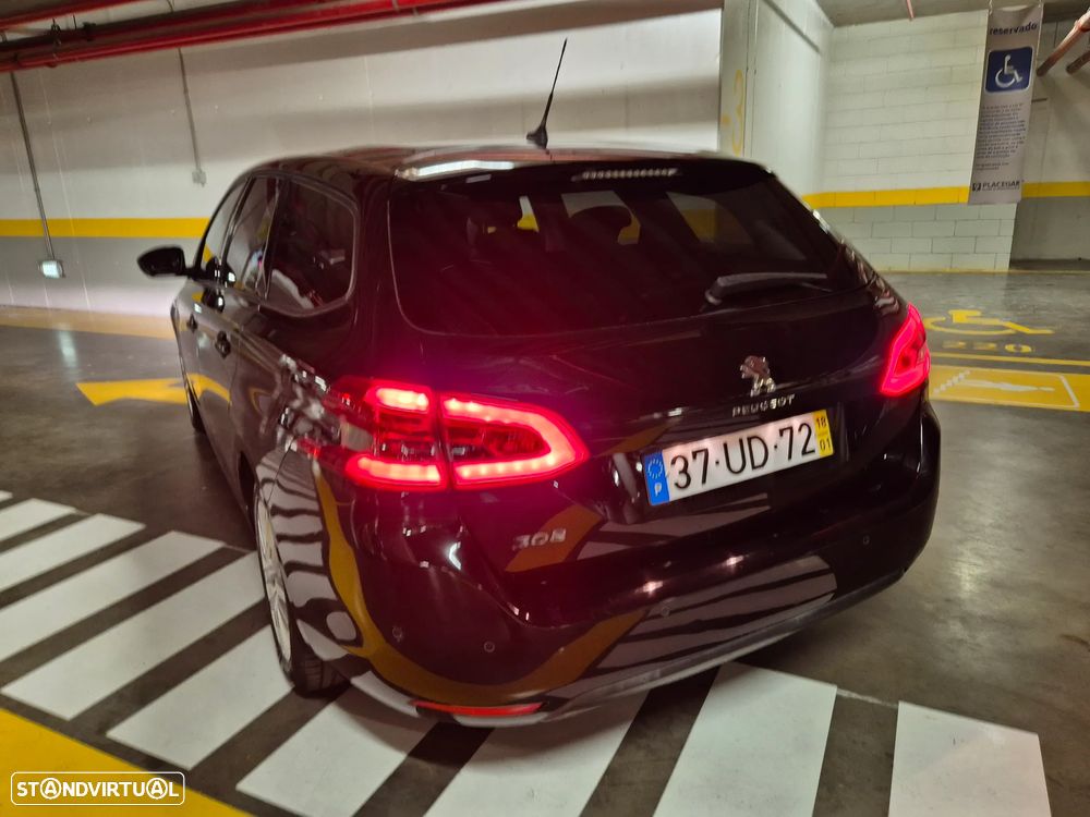 Peugeot 308 SW 1.5 BlueHDi Active - 14