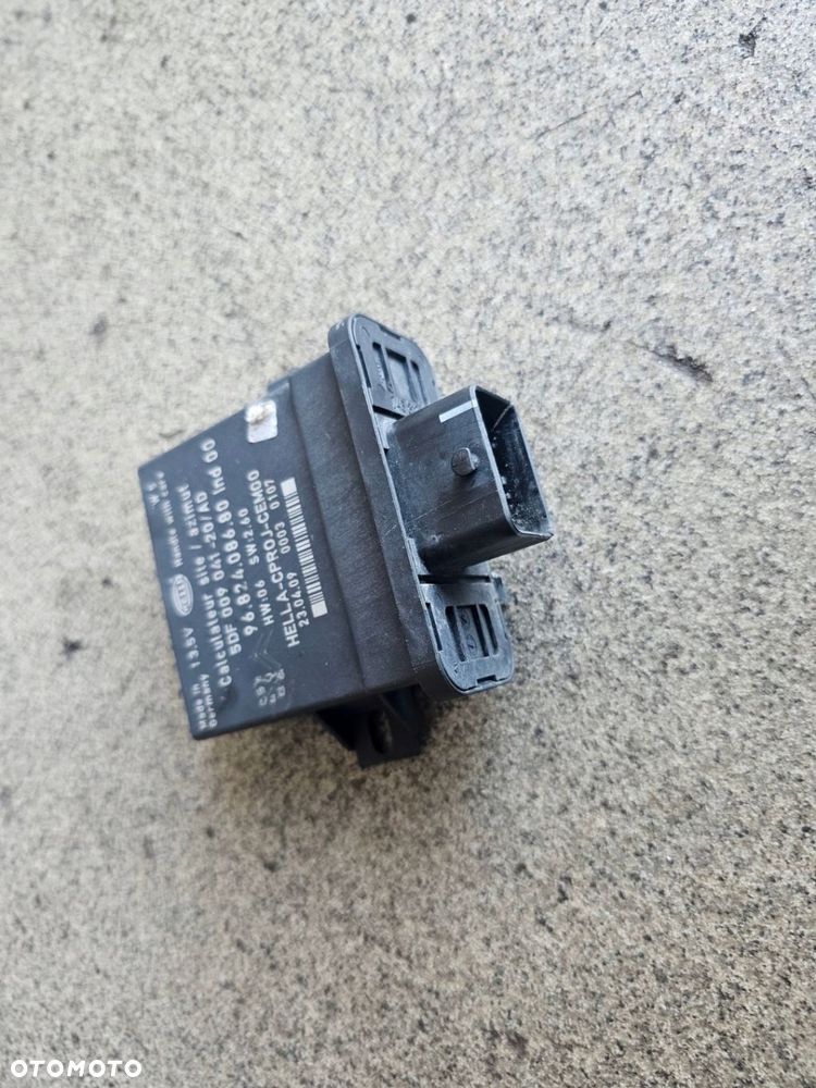 Moduł sterownik świateł 9682408680 Citroen C4 Picasso - 1