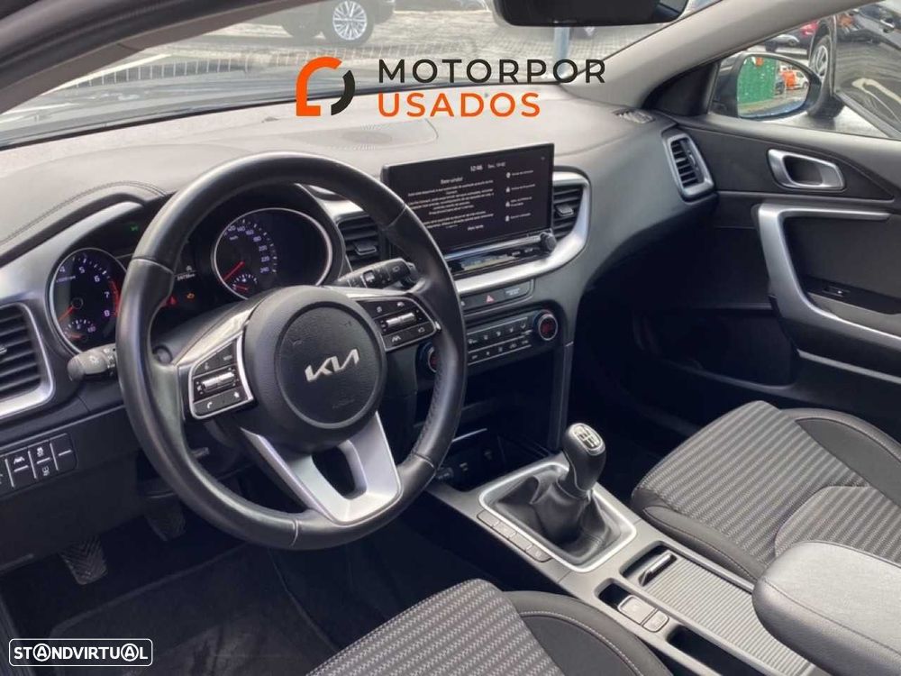 Kia XCeed 1.0 T-GDI Dynamic - 10