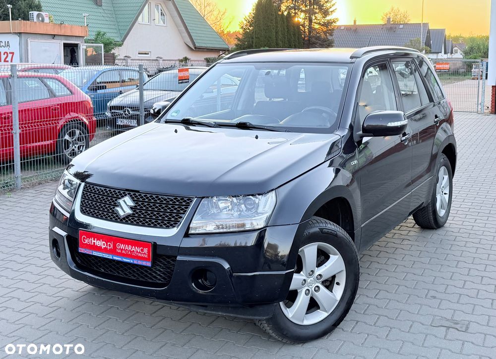 Suzuki Grand Vitara 1.9 DDiS Club DPF Family - 38