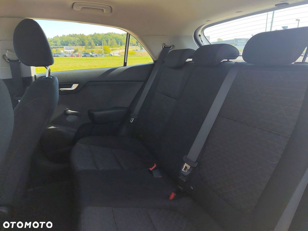 Kia Rio 1.4 M - 16