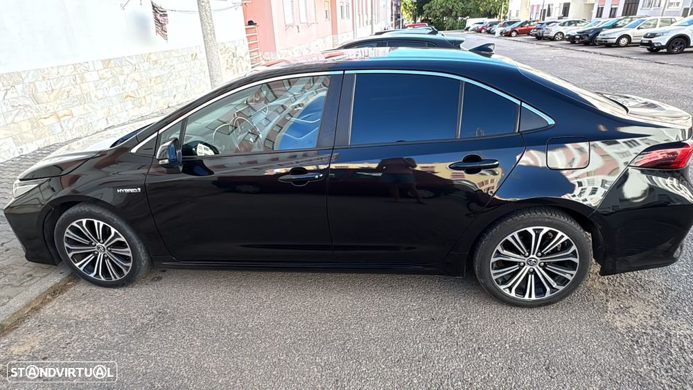 Toyota Corolla SD 1.8 Hybrid Exclusive - 6