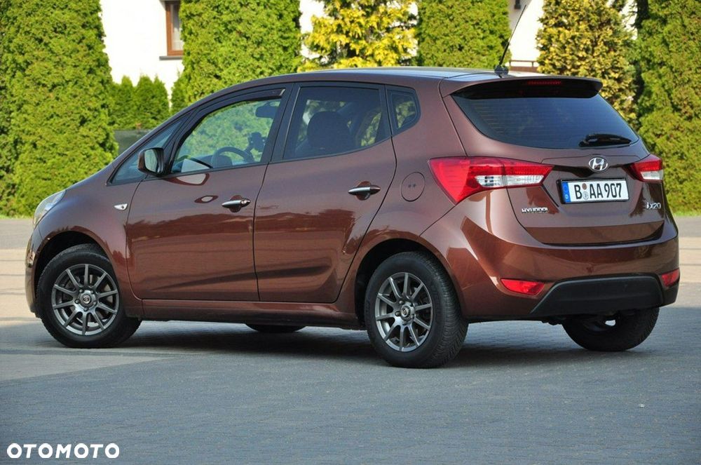 Hyundai ix20 - 21
