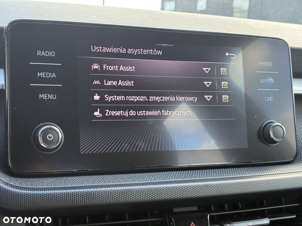 Skoda Fabia 1.0 TSI Ambition - 24