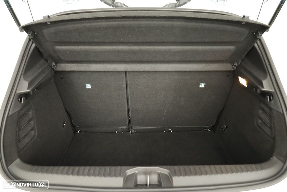 Renault Clio 1.0 TCe Evolution - 24