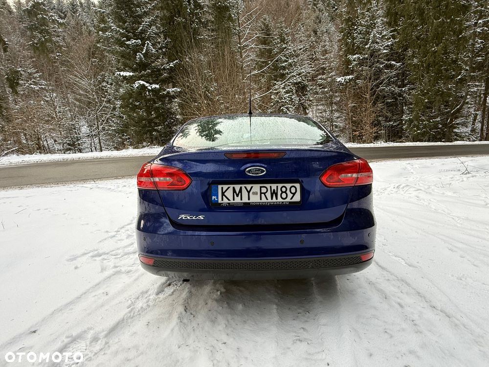 Ford Focus 1.6 Trend - 4