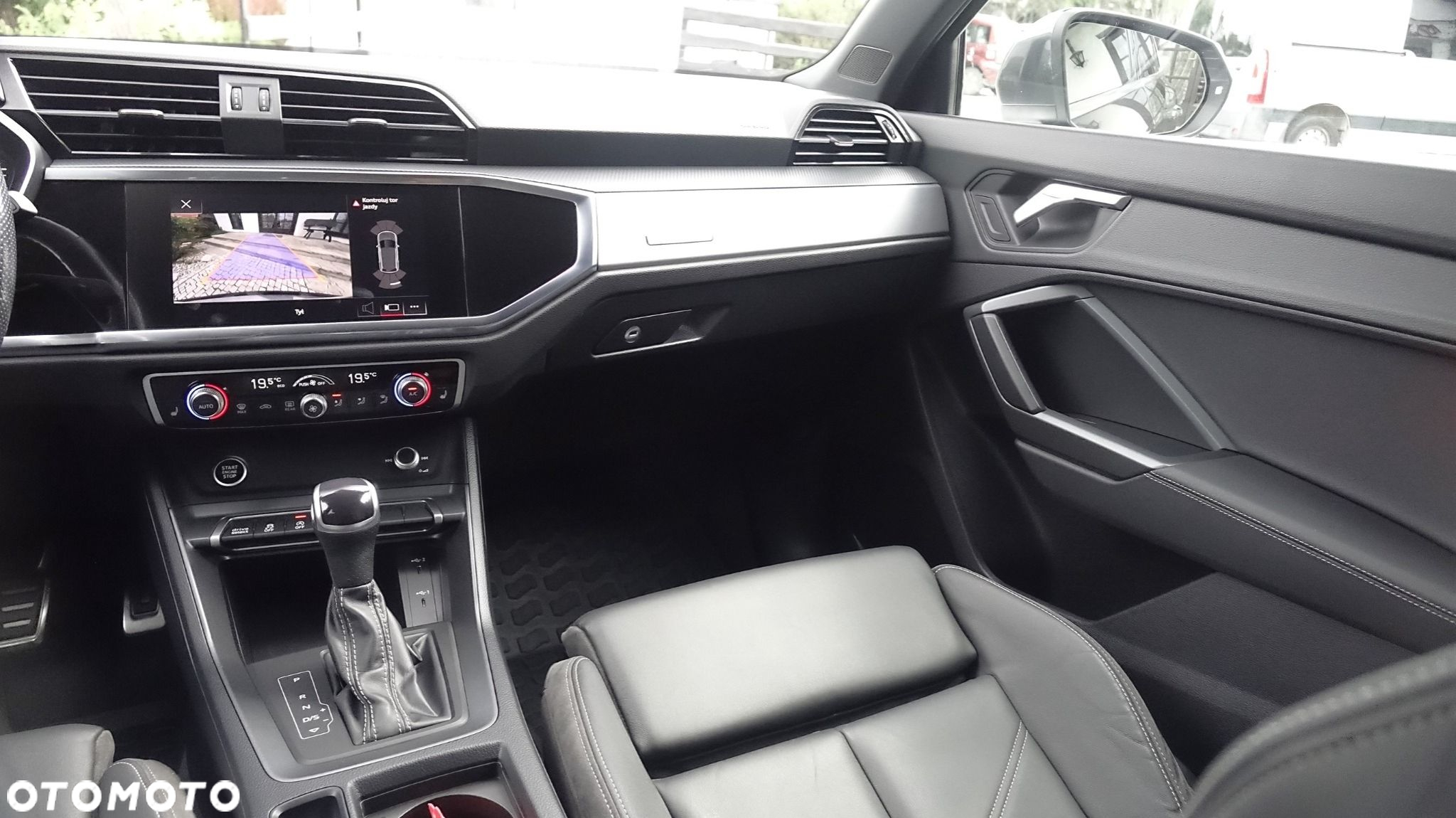 Audi Q3 Sportback - 34