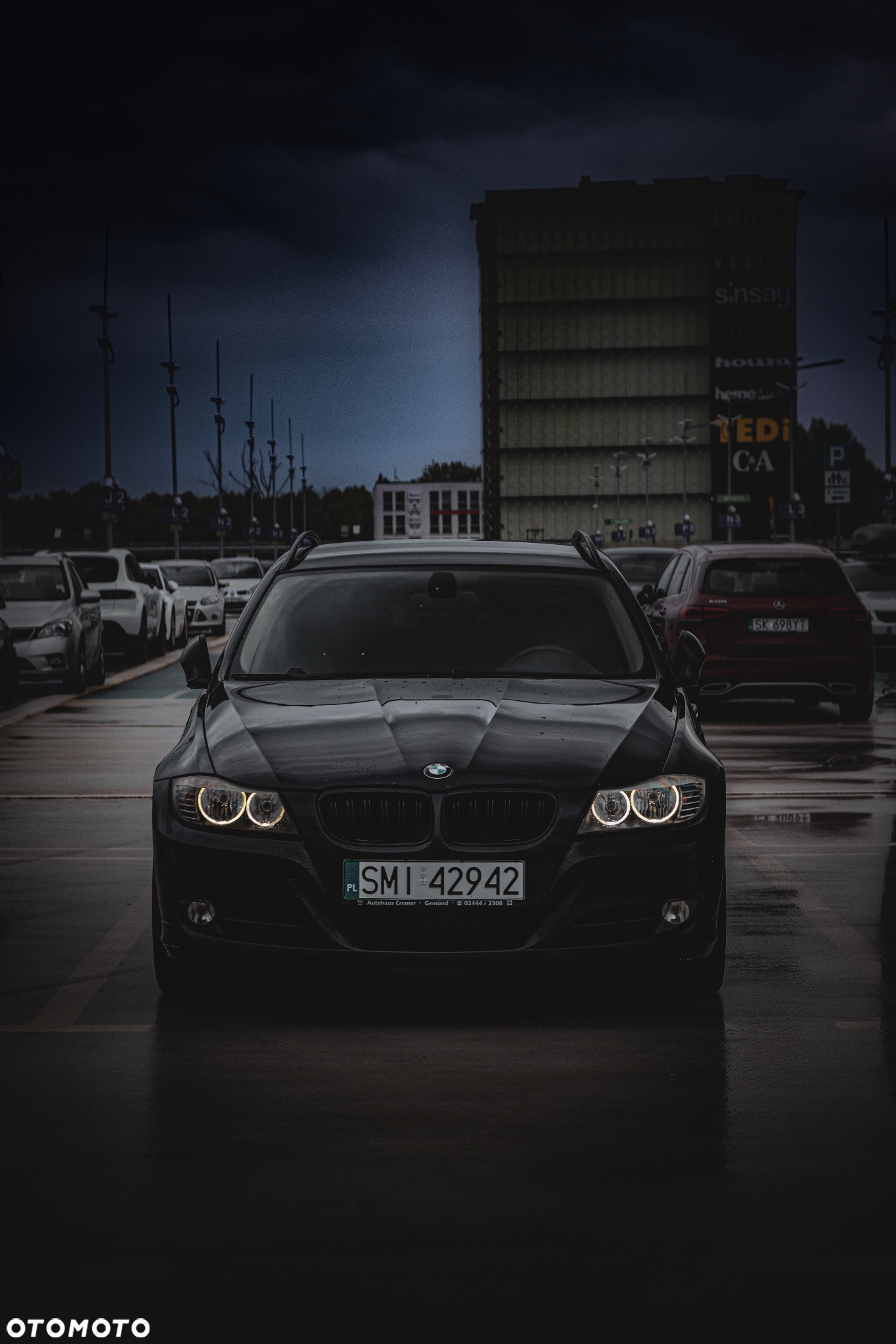 BMW Seria 3 318d - 23