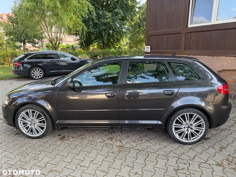 Audi A3 Sportback 2.0 TDI DPF Ambition - 3