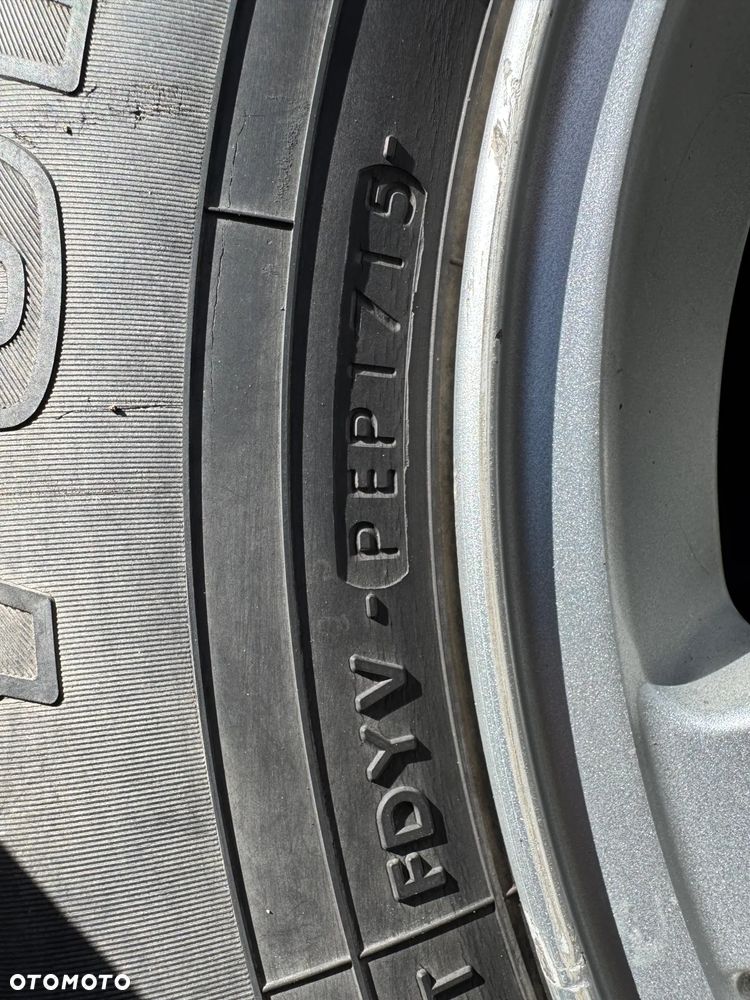 FELGI ALUMINIOWE MITSUBISHI OUTLANDER 16" + OPONY YOKOHAMA GEOLANDAR 215/70R16 Rozstaw Śrub 5x114,3 - 12
