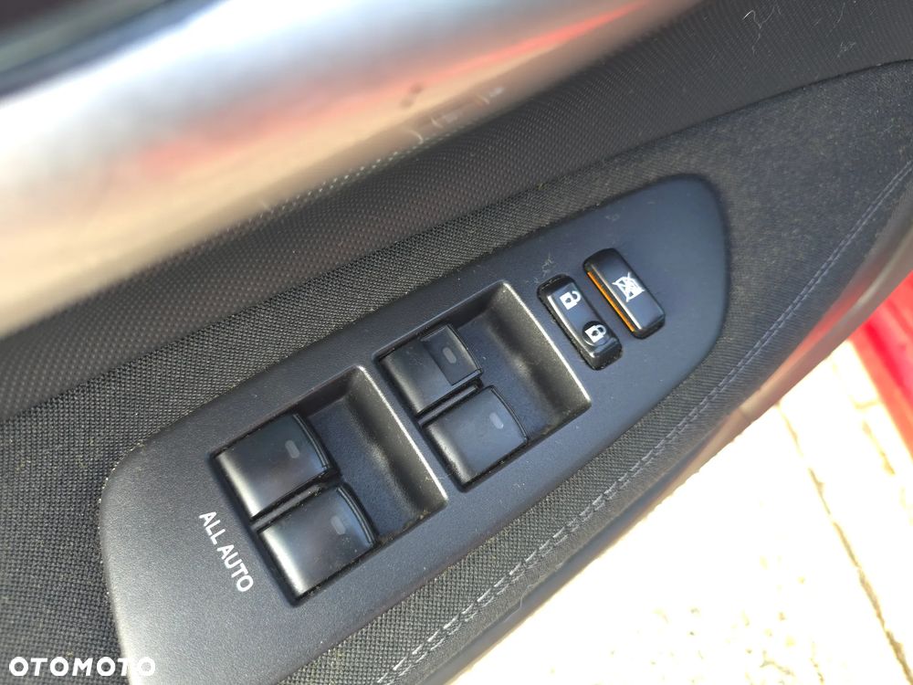 Toyota Auris 1.33 VVT-i Edition - 20