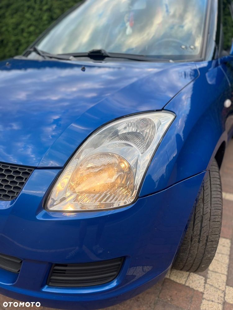 Suzuki Swift 1.3 Club - 13