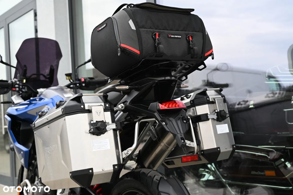 Triumph Tiger - 12