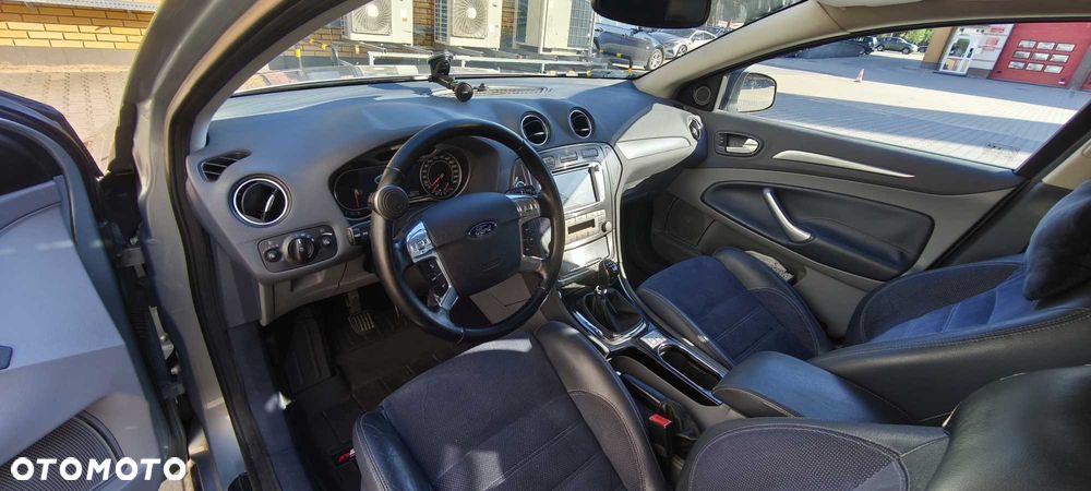 Ford Mondeo - 6