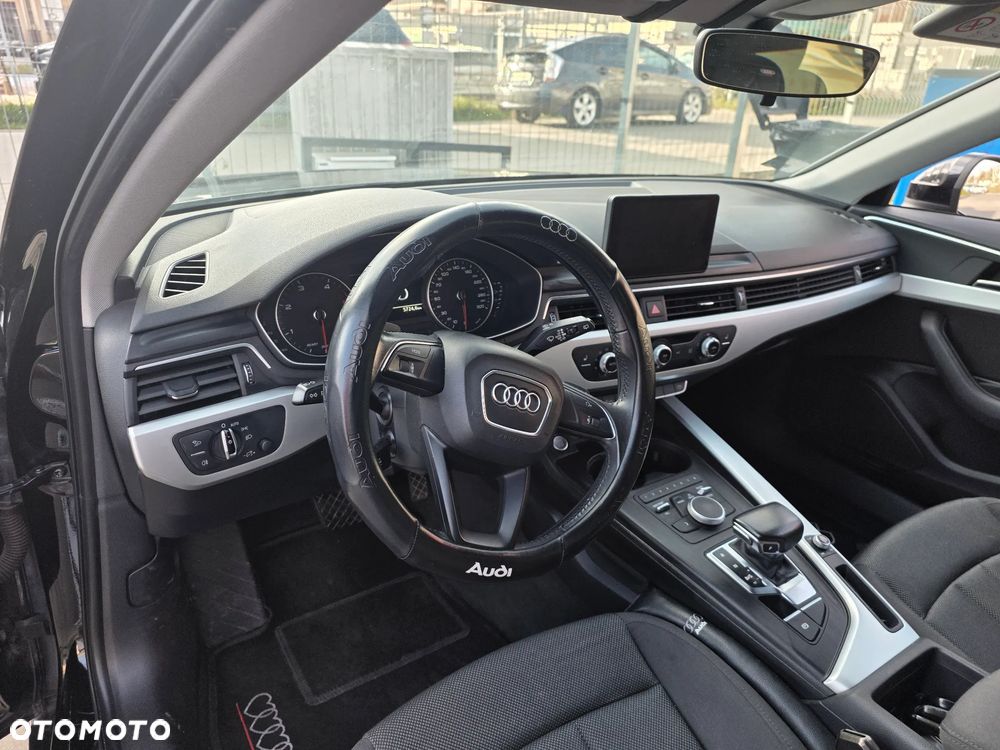 Audi A4 Avant - 9
