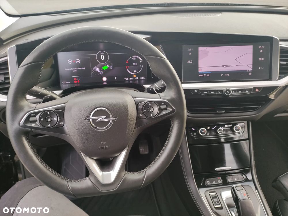 Opel Grandland 1.6 T PHEV 4x4 Ultimate - 10