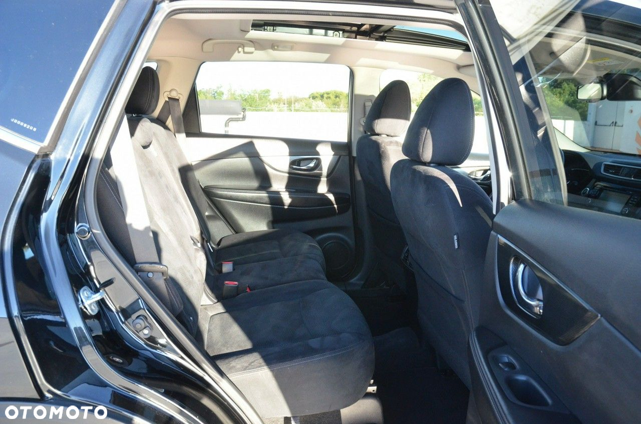 Nissan X-Trail 1.6 DCi Tekna 2WD Xtronic 7os - 29