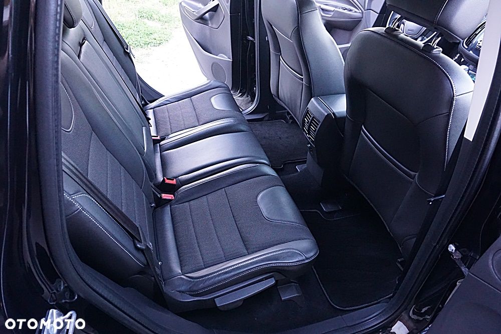 Ford Kuga 2.0 TDCi 4x4 Individual - 24