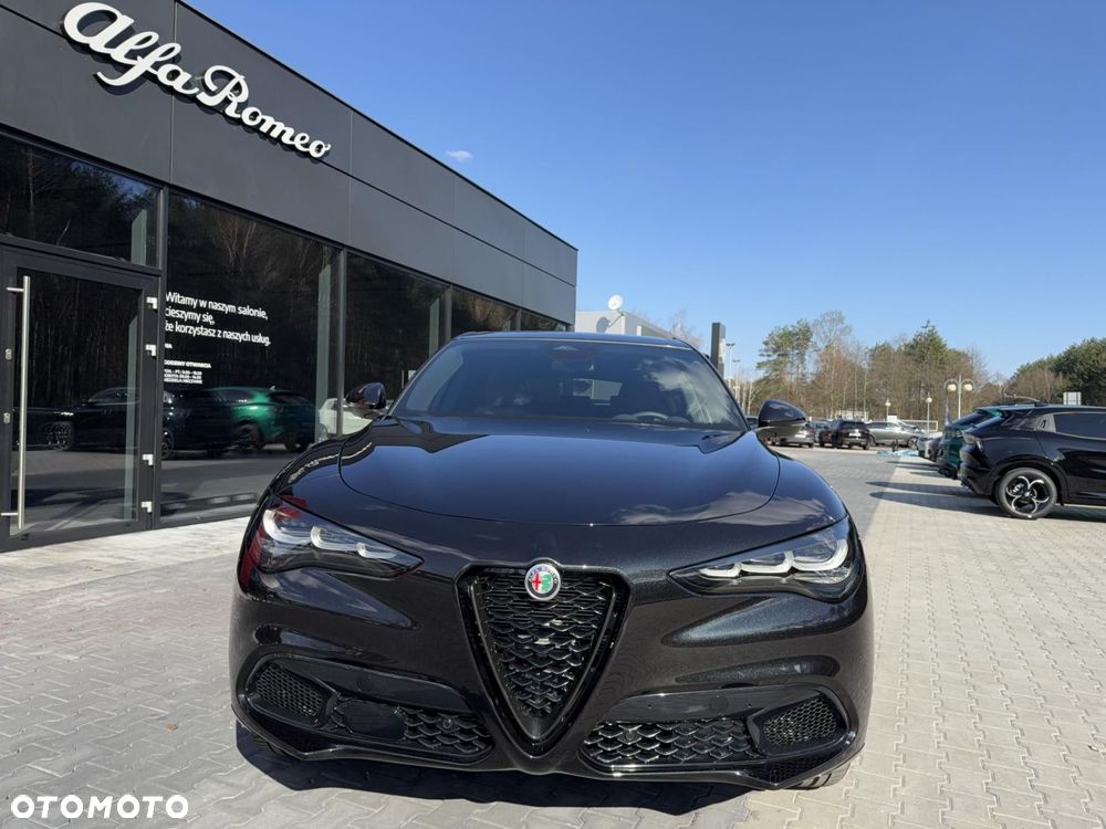 Alfa Romeo Stelvio - 5