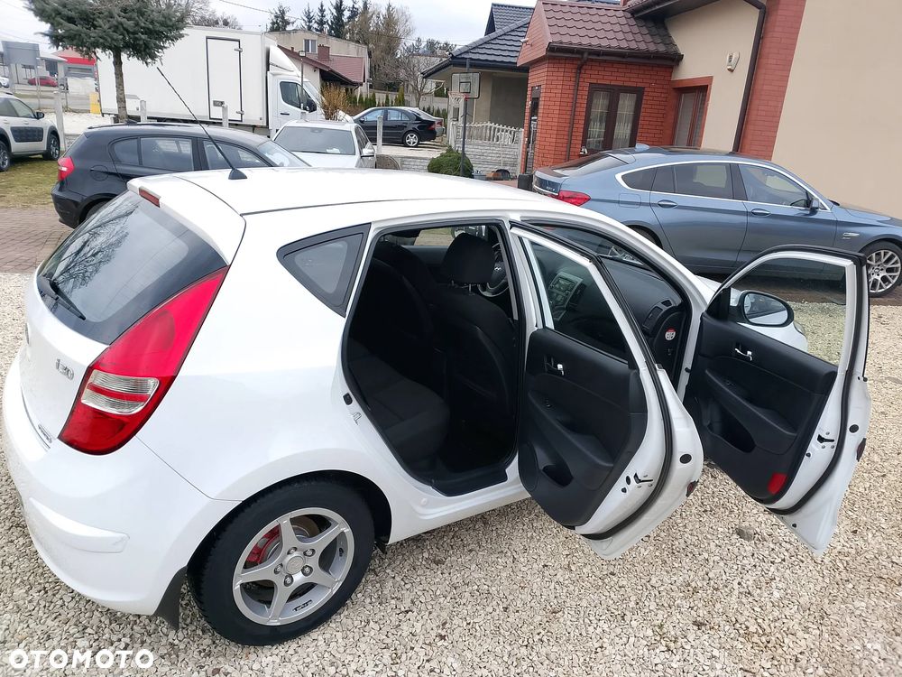 Hyundai i30 - 12