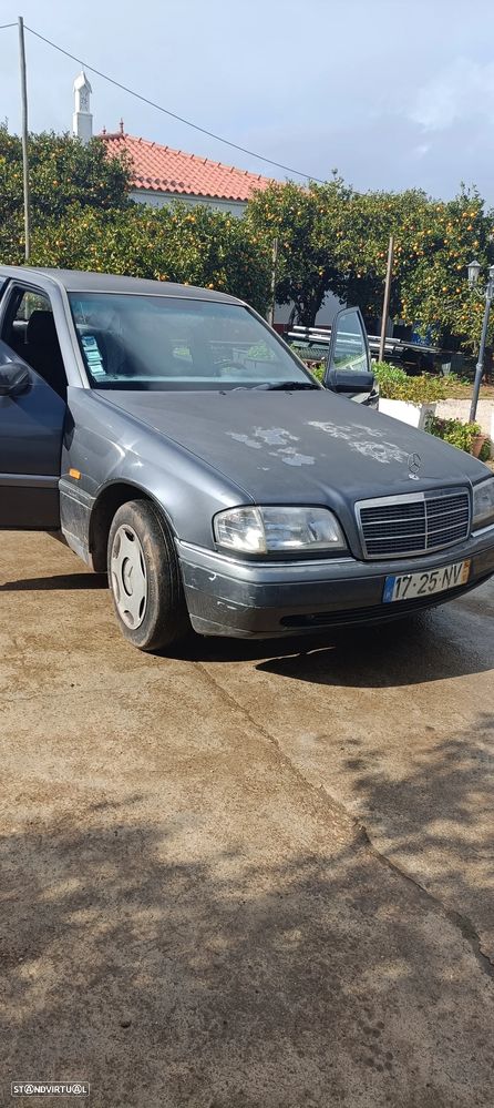 Mercedes-Benz C 220 D Elegance - 3