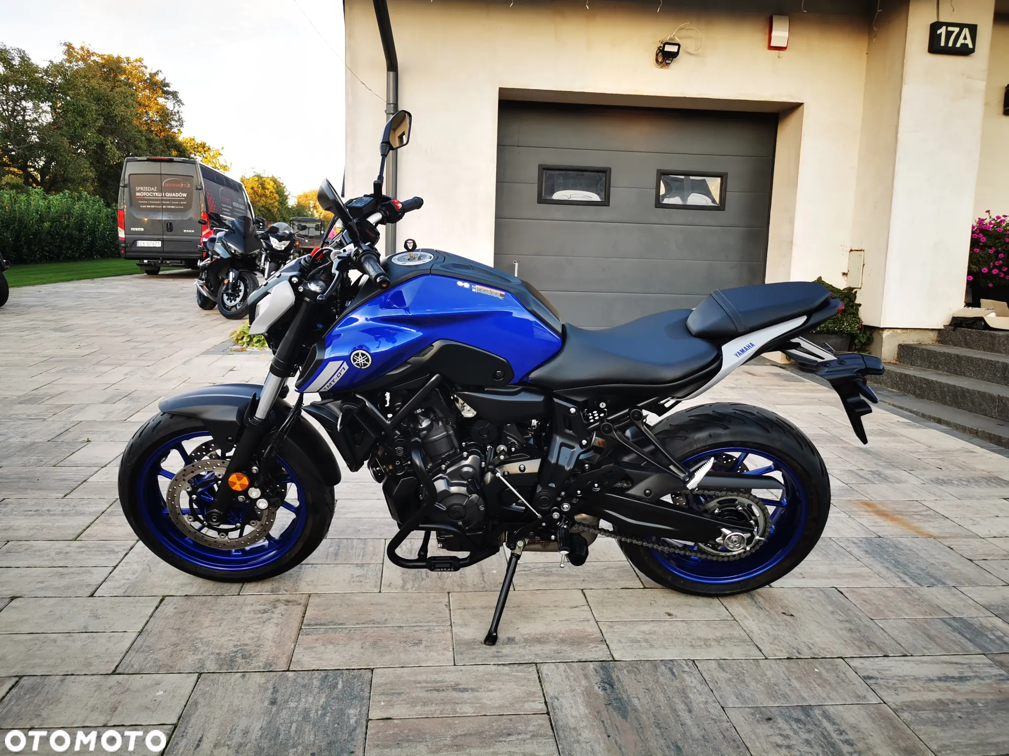 Yamaha MT - 5