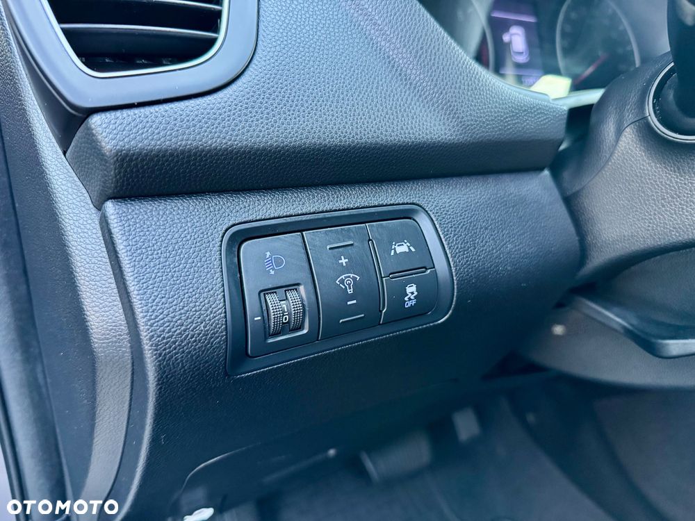 Hyundai i20 - 17